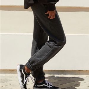 brandy melville john galt rosa sweatpants